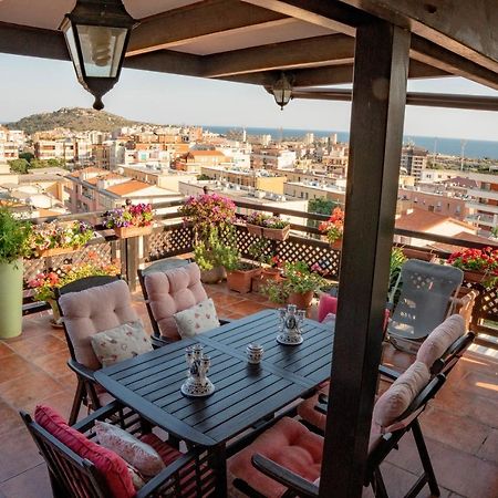 Prestigioso Attico Panoramico Cagliari Villa Exterior photo